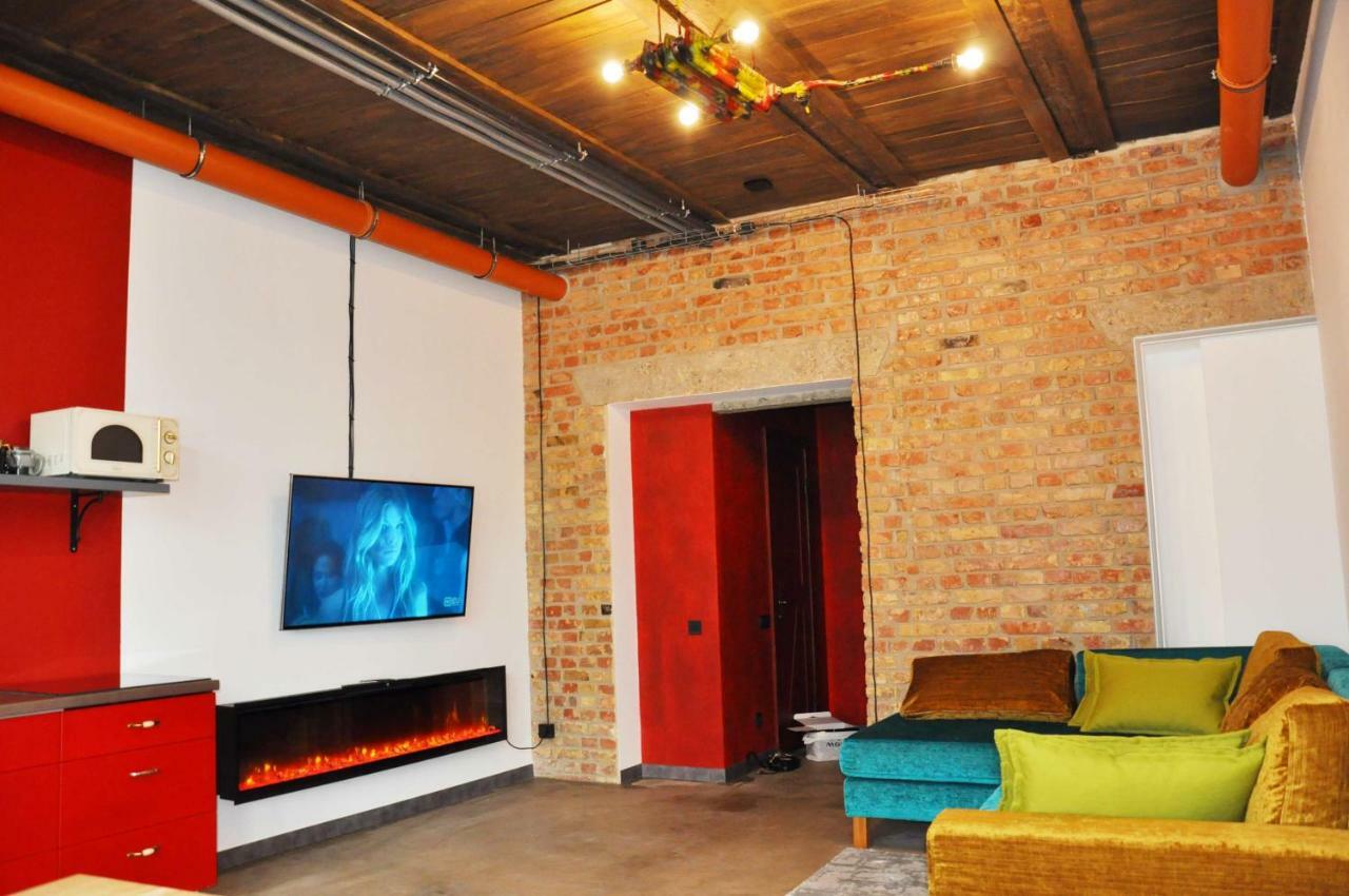 Apartment Arena City Loft Kiev Ngoại thất bức ảnh