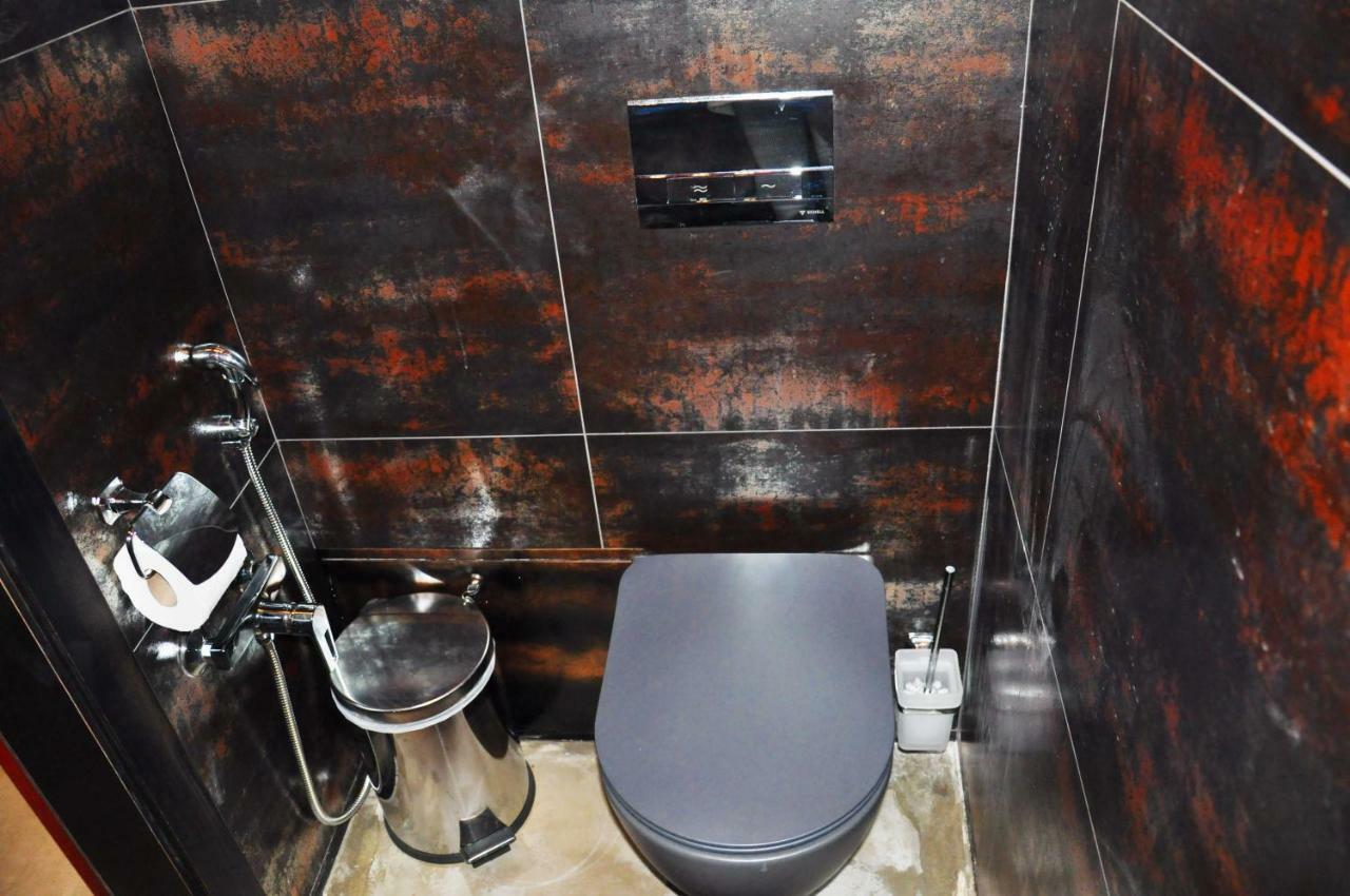 Apartment Arena City Loft Kiev Ngoại thất bức ảnh
