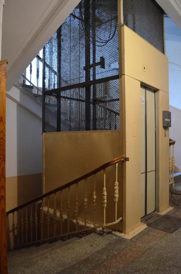 Apartment Arena City Loft Kiev Ngoại thất bức ảnh